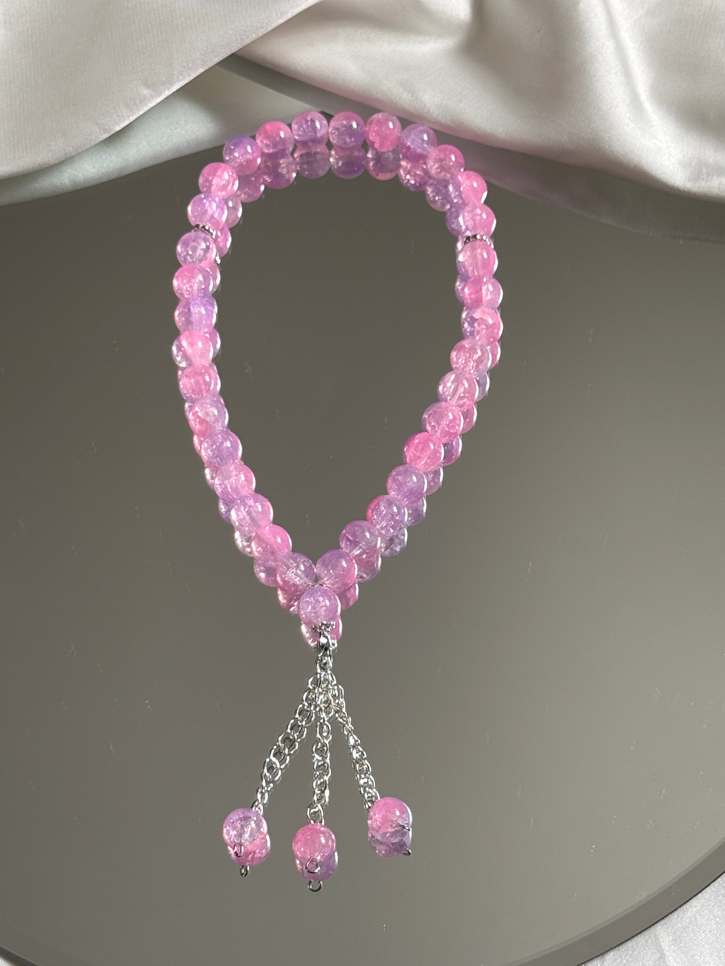 Noor Tesbih in Pink