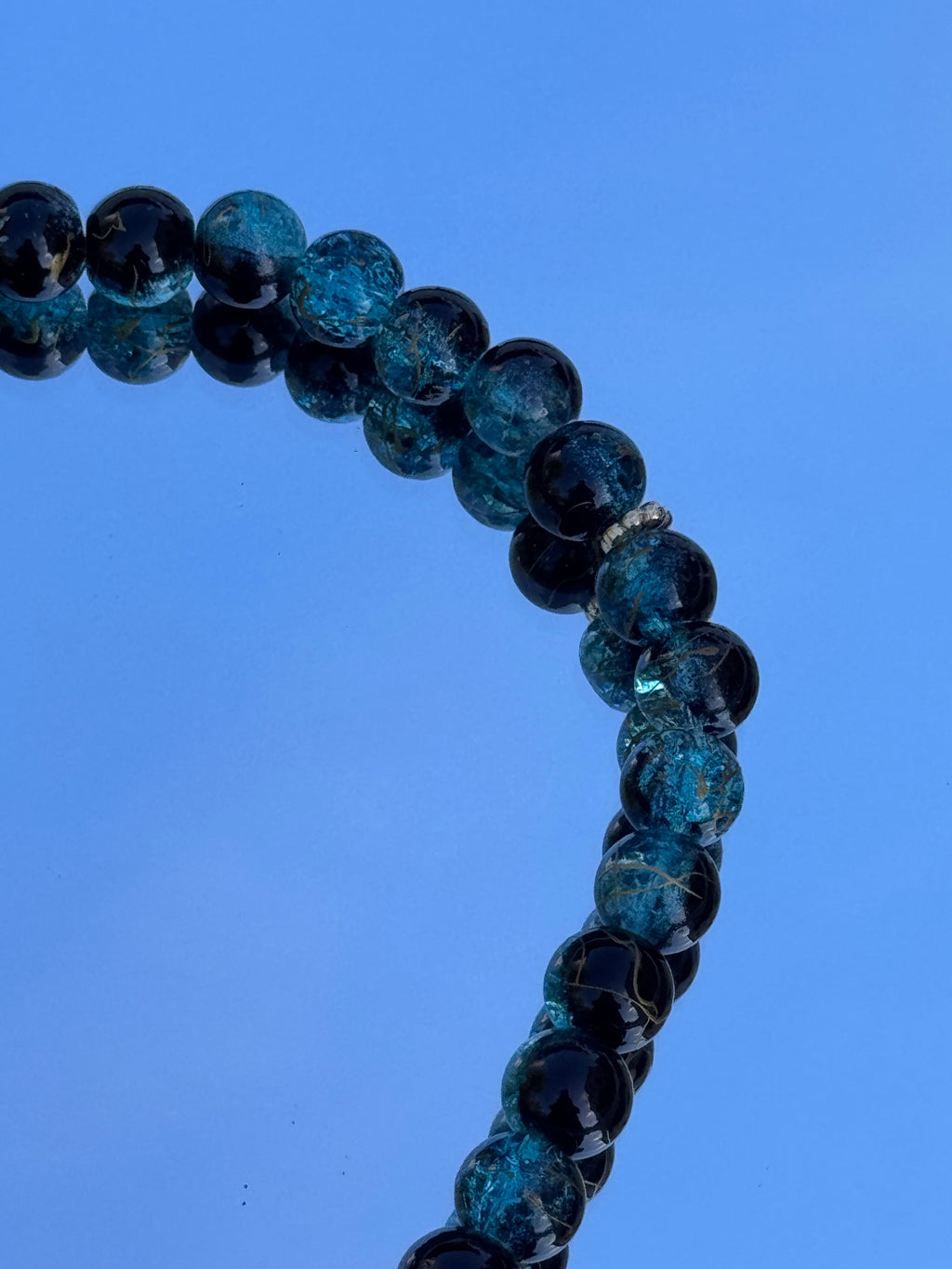 Noor Tesbih in blau-schwarz mit Golddetails